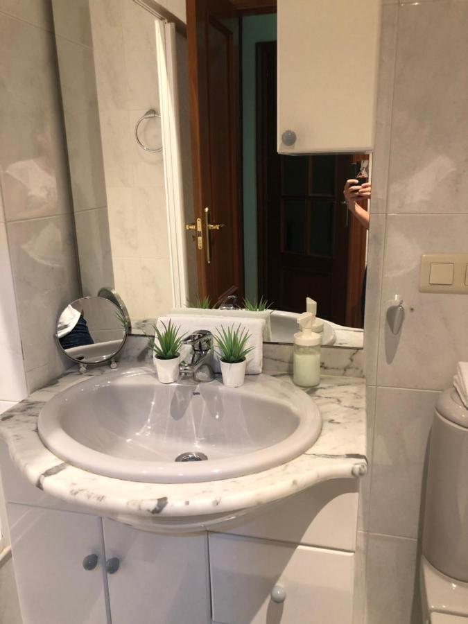 Apartamento 2 Hab. En Vigo Apartment Bagian luar foto